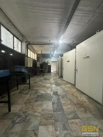 30-İZMİR BORNOVA PINARBAŞINDA SATILIK İŞYERİ VE ARAZİ